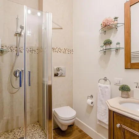 Cosy Apartment 100 M From Lucca Lucca