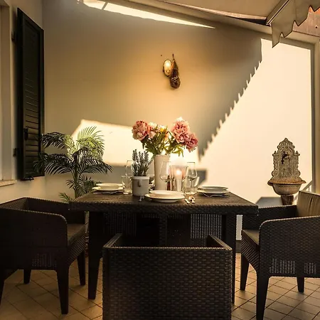 Apartment Cosy Apartment 100 M From Lucca Lucca